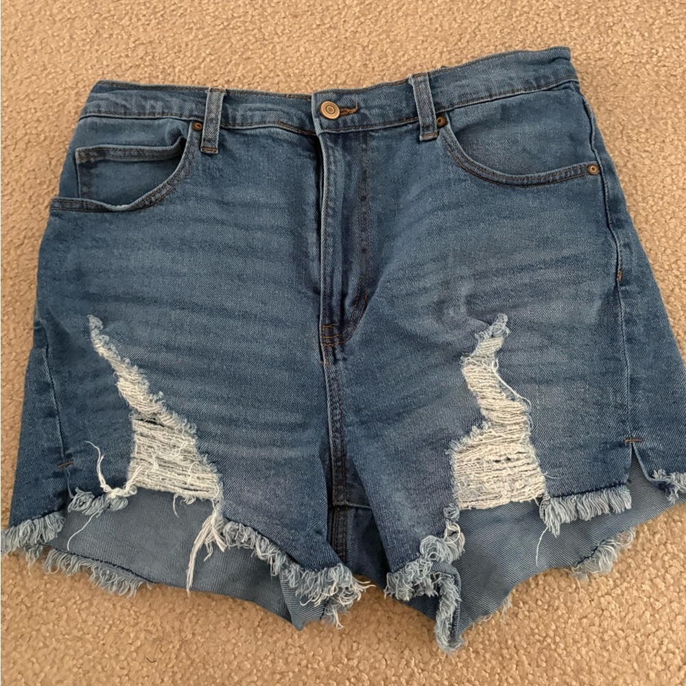 Celebrity Pink Short